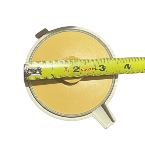 Vintage Tupperware Almond Creamer! - Picture 6 of 7